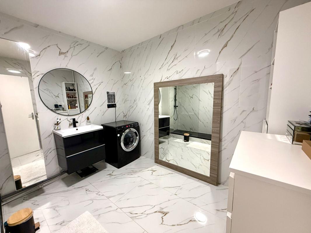 MIRAMAS Grand T5 105m² -2ème étage 11