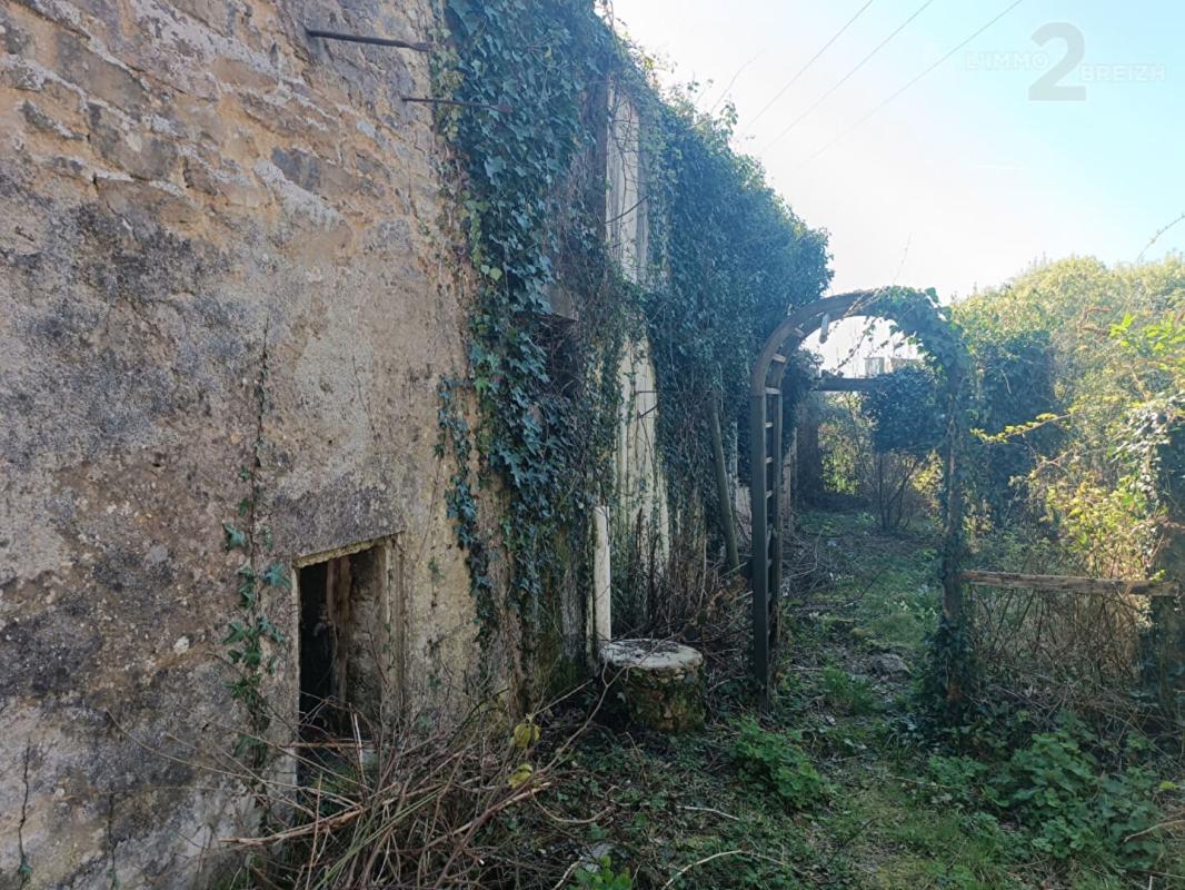 CAMORS Immeuble de rapport à rénover ? Camors ? Fort potentiel locatif ? 7 lots possibles 14