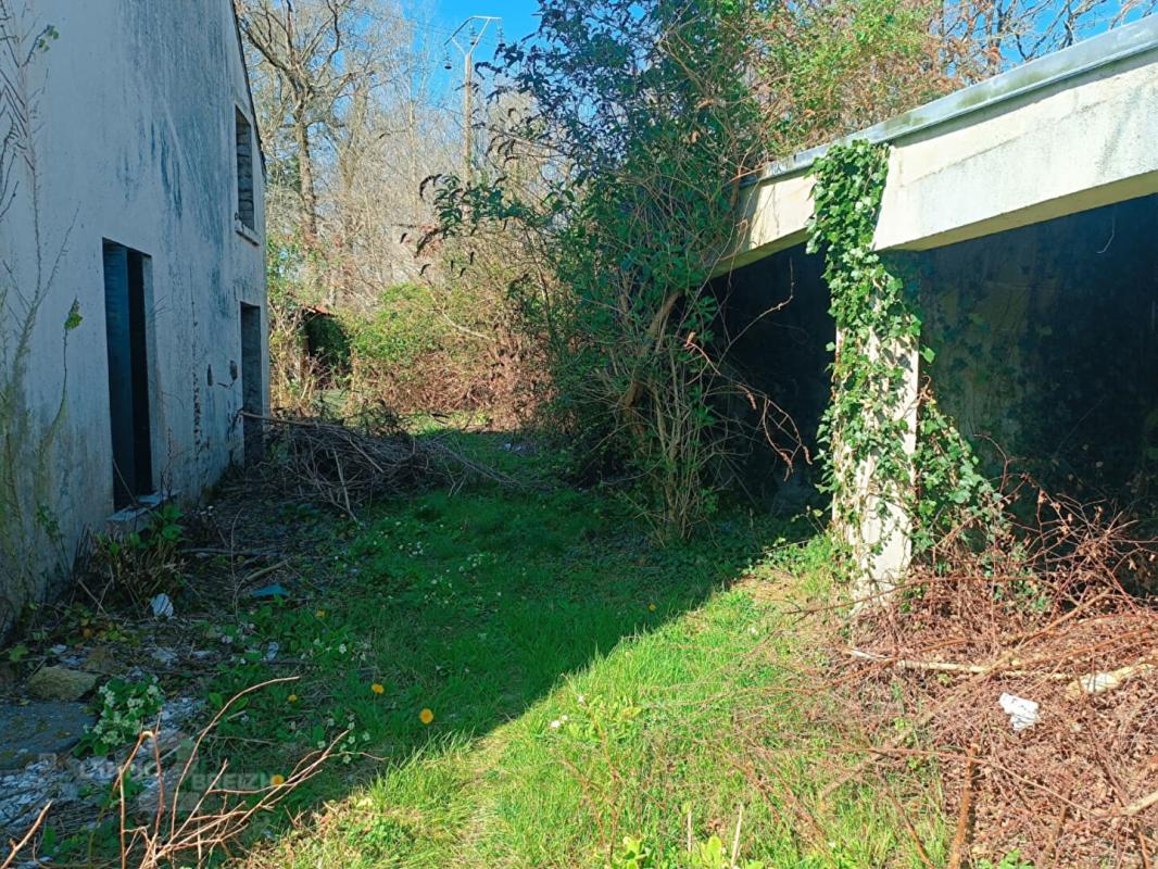 CAMORS Immeuble de rapport à rénover ? Camors ? Fort potentiel locatif ? 7 lots possibles 16