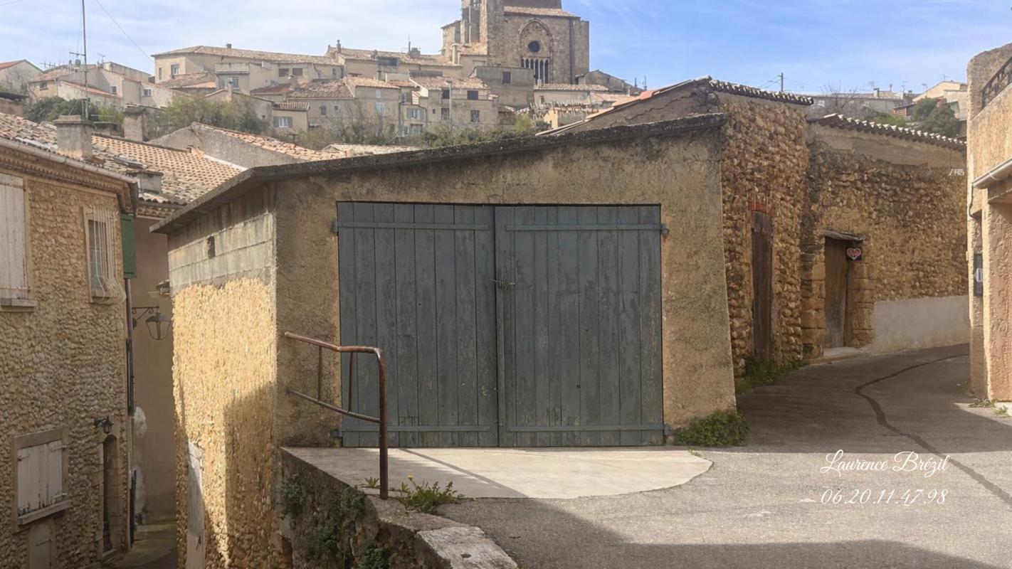VALENSOLE En exclusivité, Maison de village à Valensole composée de 2 appartements et un garage 6