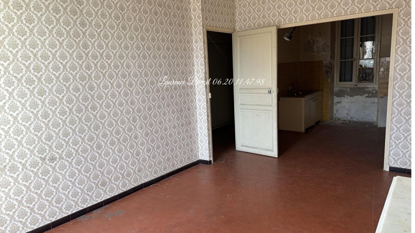 VALENSOLE En exclusivité, Maison de village à Valensole composée de 2 appartements et un garage 8