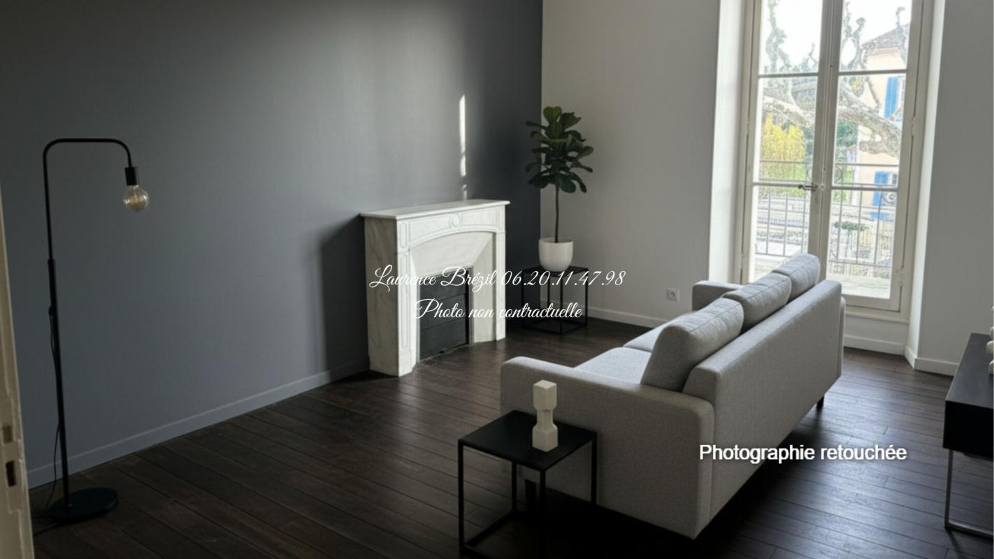 VALENSOLE En exclusivité, Maison de village à Valensole composée de 2 appartements et un garage 9