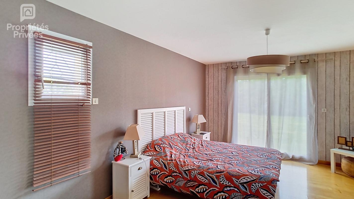 CHAUVIGNY Maison Chauvigny 7 pièce(s) 238 m2 7