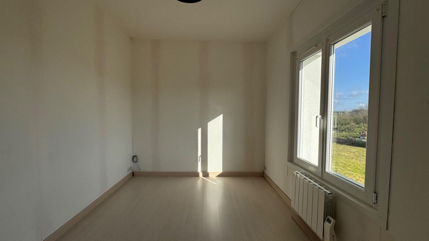 ABBEVILLE Pavillon individuel à Abbeville  5 pièce(s) 105 m2 plain-pied 9