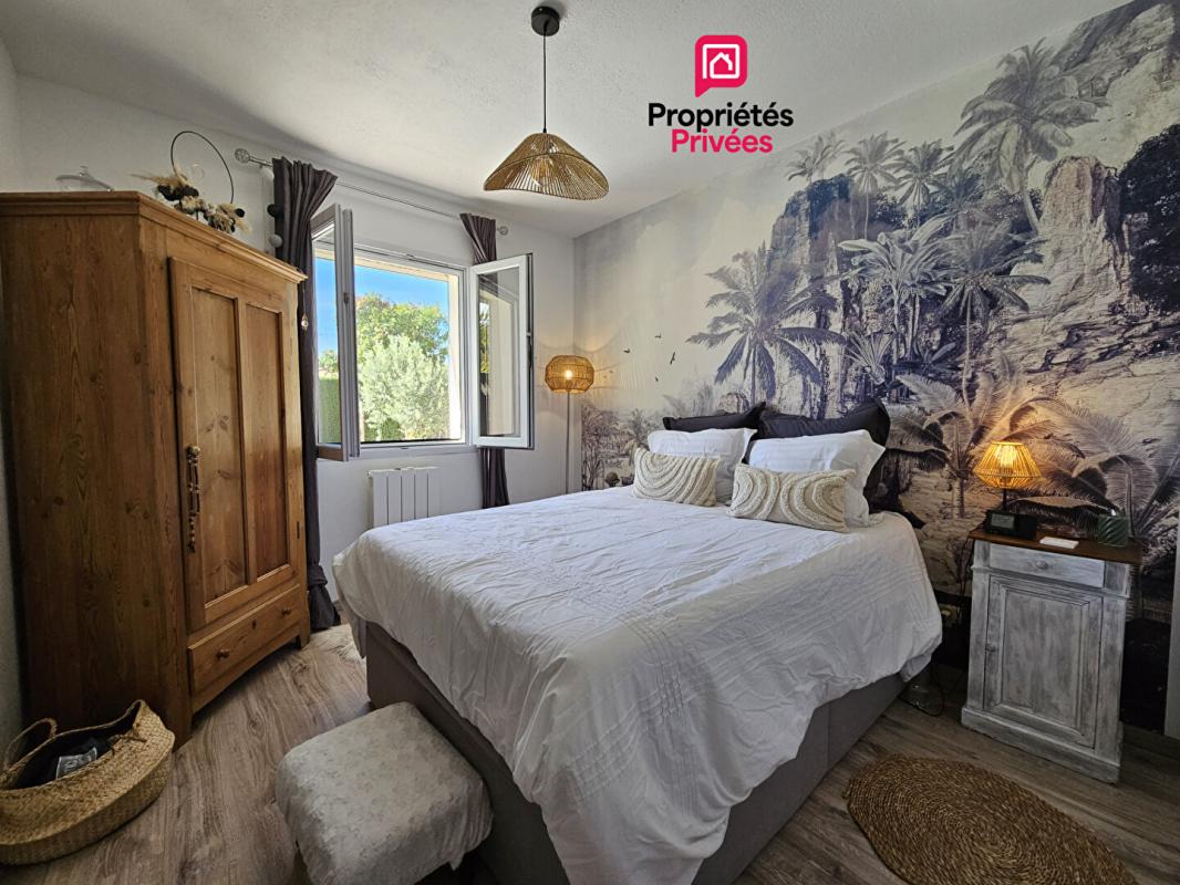 BOE Maison plain-pied 95 m² - 3 chambres - piscine - garage  - terrain 660 m² - Boé 13