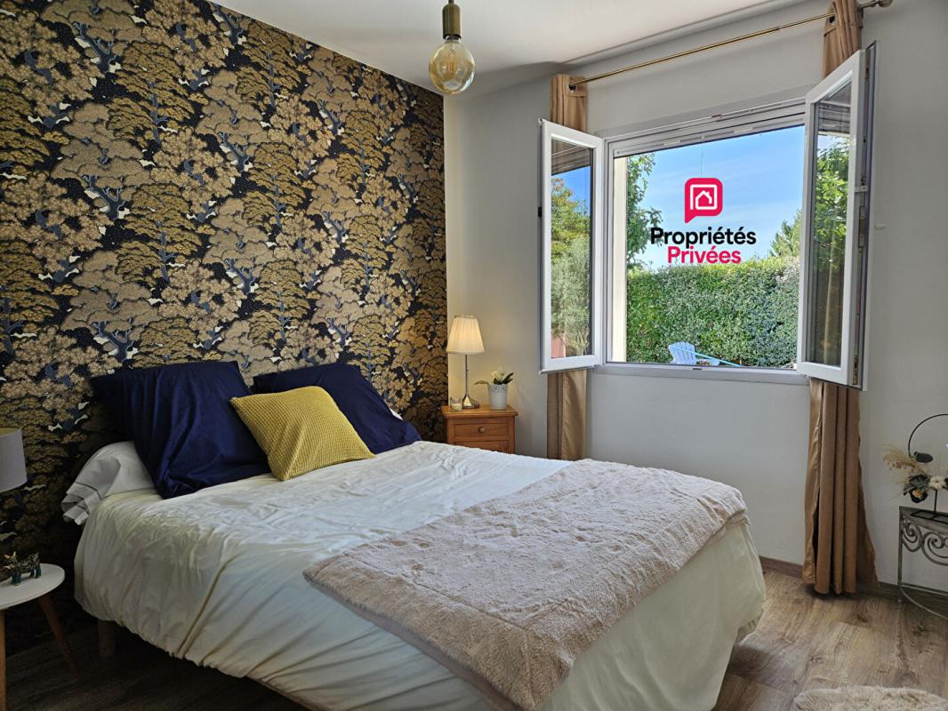 BOE Maison plain-pied 95 m² - 3 chambres - piscine - garage  - terrain 660 m² - Boé 14