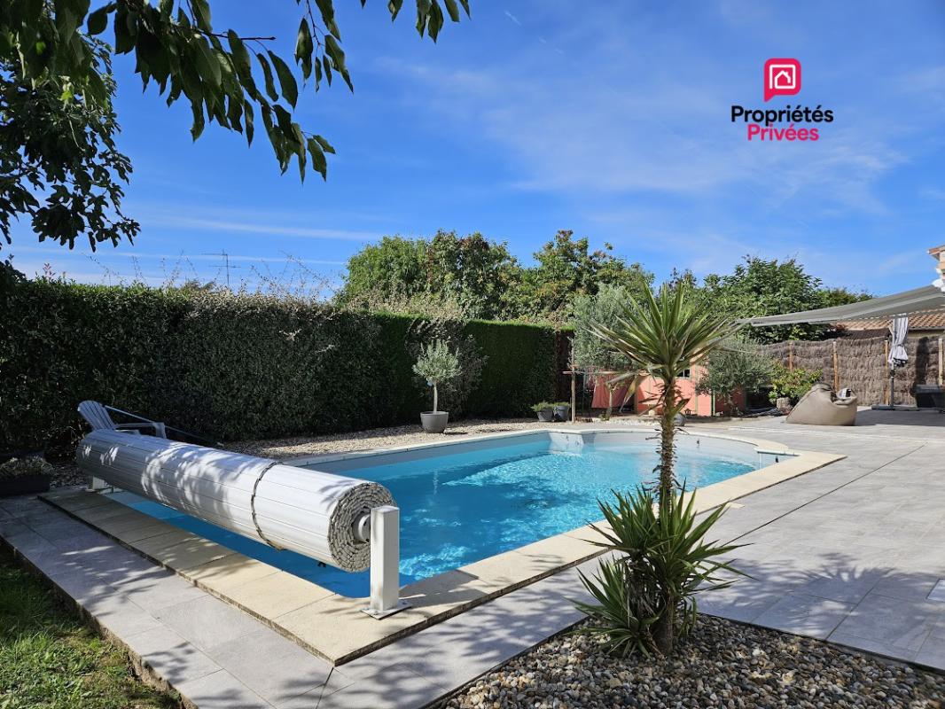 BOE Maison plain-pied 95 m² - 3 chambres - piscine - garage  - terrain 660 m² - Boé 17