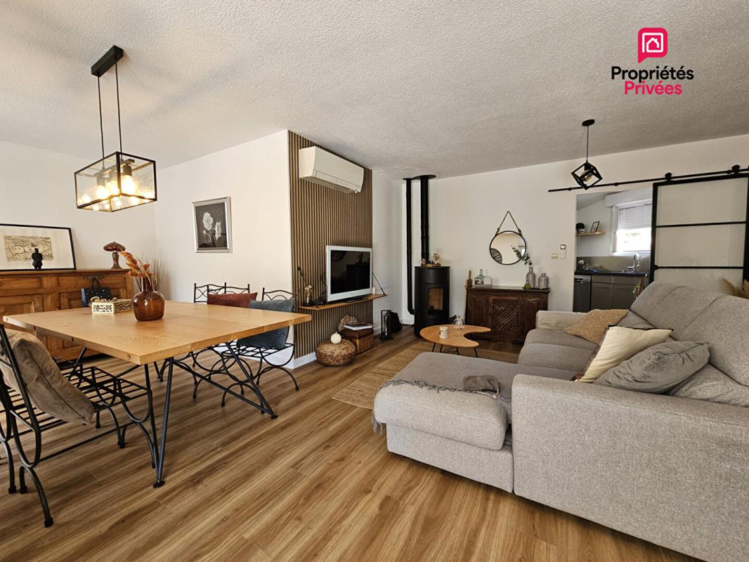 BOE Maison plain-pied 95 m² - 3 chambres - piscine - garage  - terrain 660 m² - Boé 7