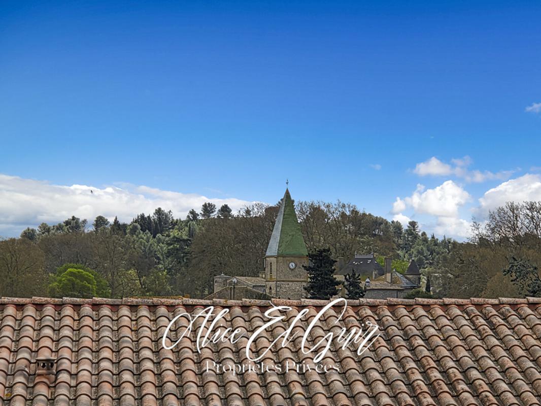 CARCASSONNE PROCHE CARCASSONNE -Terrain constructible viabilisé de 689 m² 2