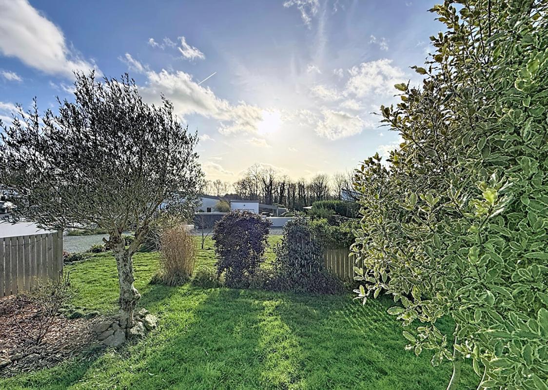 SAINT-AVE Maison d'architecte baignée de lumière à 10 min de Vannes 14
