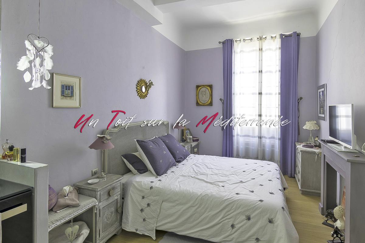 HYERES Appartement T2, 52m2 à Hyères les Palmiers, quartier historique 7