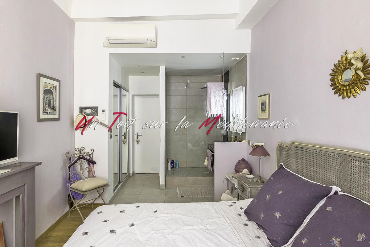 HYERES Appartement T2, 52m2 à Hyères les Palmiers, quartier historique 8