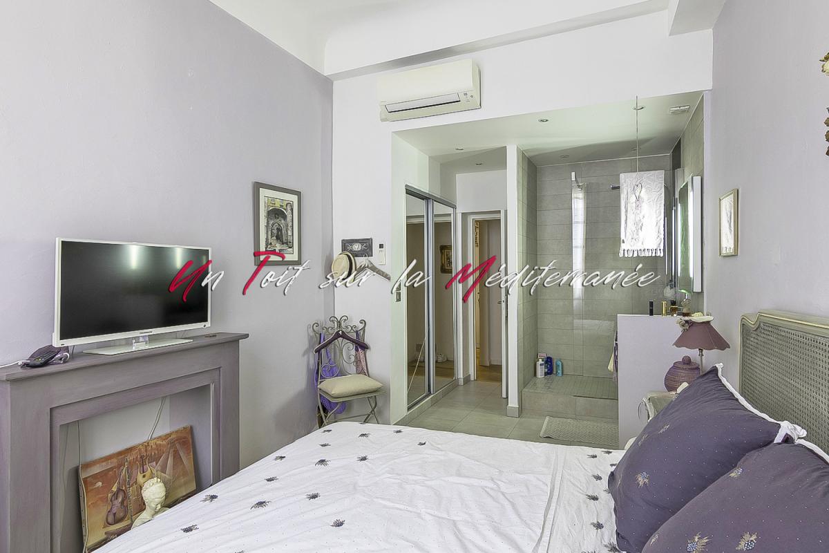 HYERES Appartement T2, 52m2 à Hyères les Palmiers, quartier historique 9