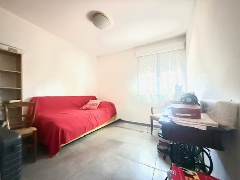 LE BOSC Maison plain-pied 4 pièces,100 m2 habitable, Piscine au sel, 2 garages 11