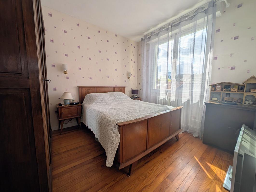 MERIGNAC Mérignac  la Glacière  proche St Augustin Maison 4 pièce(s) 74 m2 3