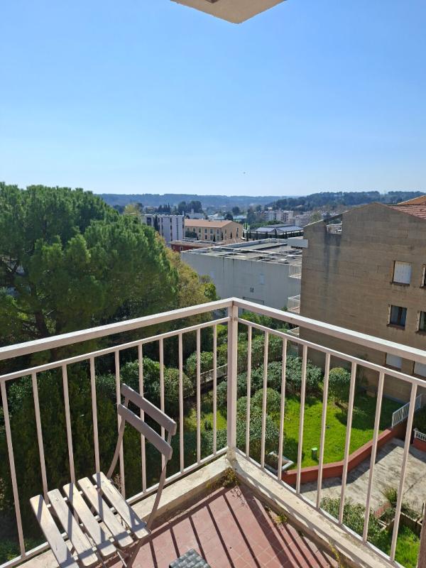 AIX-EN-PROVENCE T4 + ascenseur + terrasse privative grande Mezzanine Dernier étage à Aix-en-Provence Offre limitée, rare sur le marché 17