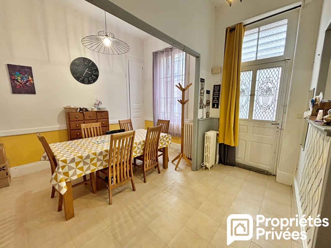 MEHUN-SUR-YEVRE Maison de ville 5 pièce(s) 106.88 m2 13