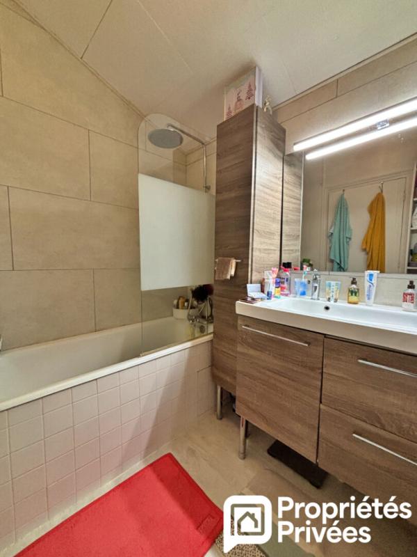 MEHUN-SUR-YEVRE Maison de ville 5 pièce(s) 106.88 m2 14