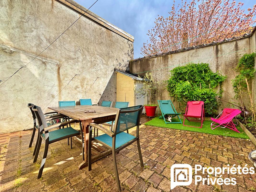 MEHUN-SUR-YEVRE Maison de ville 5 pièce(s) 106.88 m2 7