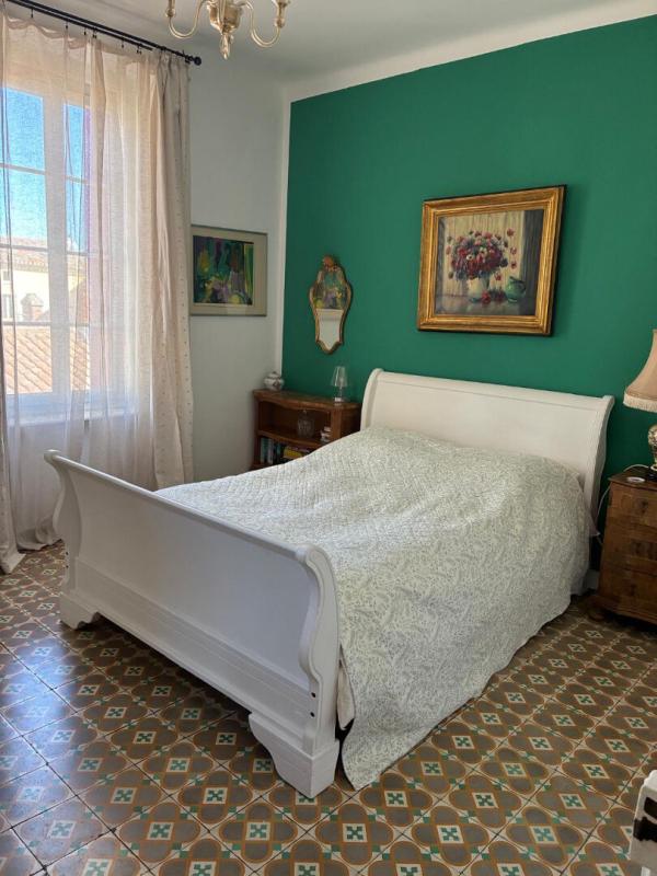 CARCASSONNE Maison  10 pièce(s) 246 m2 11