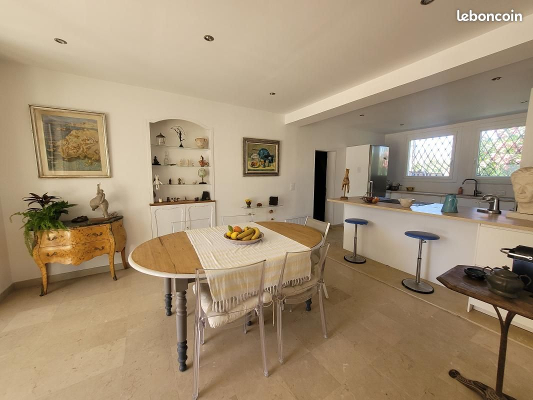 LE BRUSC Maison  de plain pied à 200 m du port du BRUSC 5