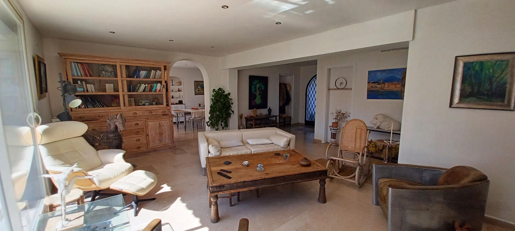 LE BRUSC Maison  de plain pied à 200 m du port du BRUSC 7