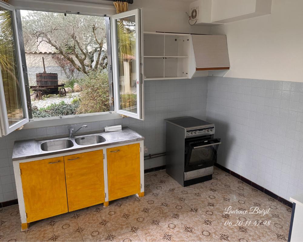 ORAISON En exclusivité à Oraison, Maison individuelle de  217 m2 sur un terrain clos et arboré de  plus de 1500 m² 12