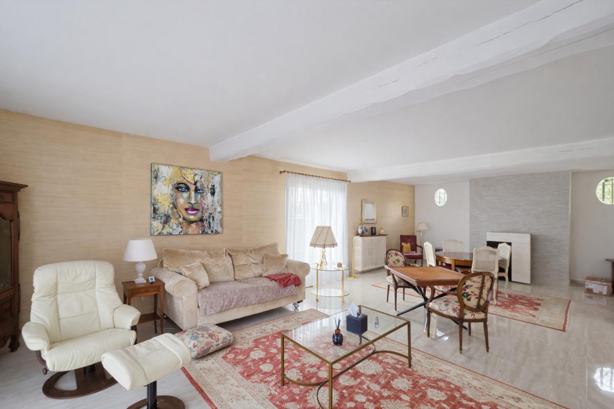 EZY-SUR-EURE Maison L Habit 6 pièce(s) 200 m2 6