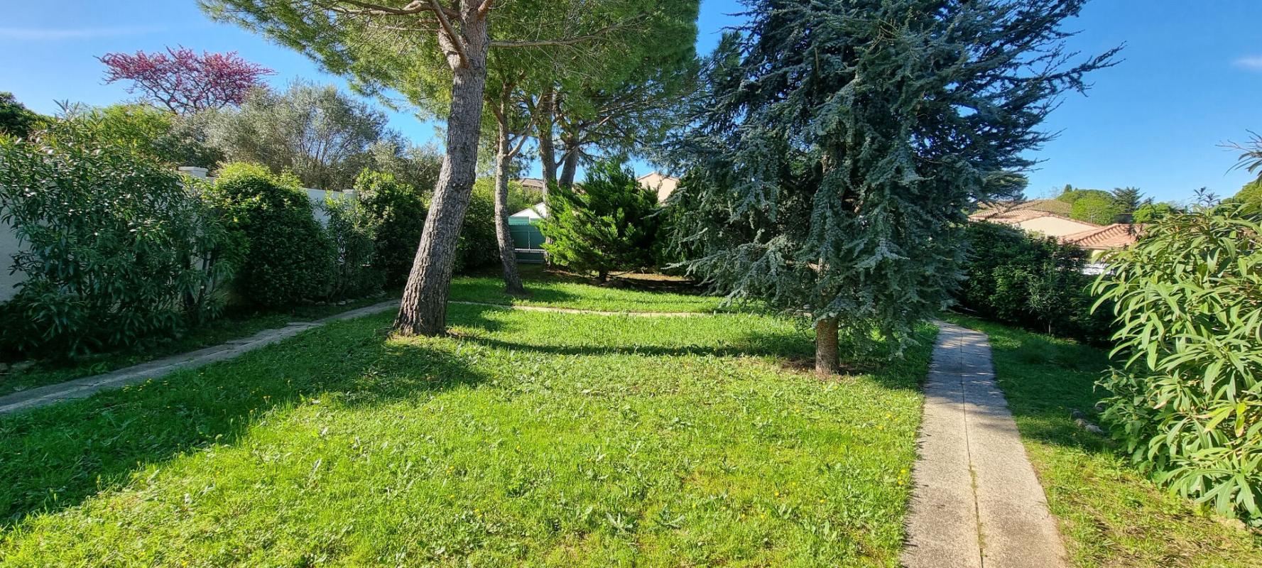 ALIGNAN-DU-VENT Maison Alignan Du Vent plain-pied 6 pièce(s) 121 m2 sur 1000 m² 4