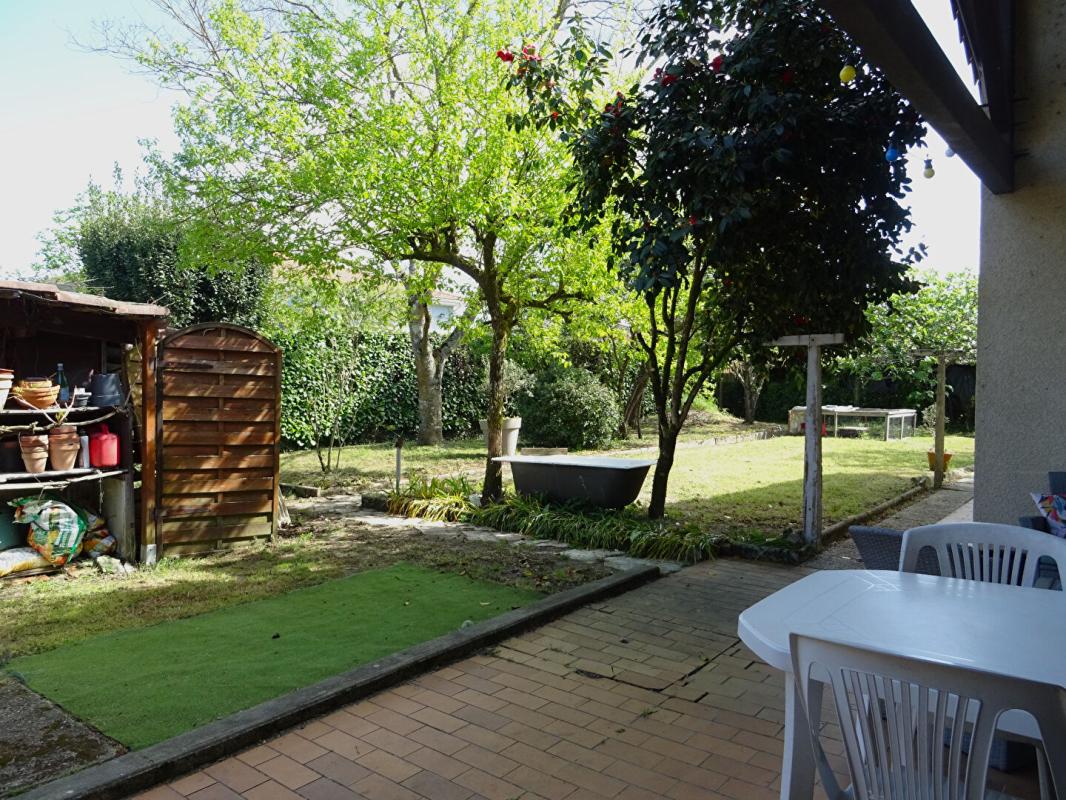 SAINT-PIERRE-DU-MONT Landes 40280 Saint-Pierre-du-Mont , maison 103 m² 11