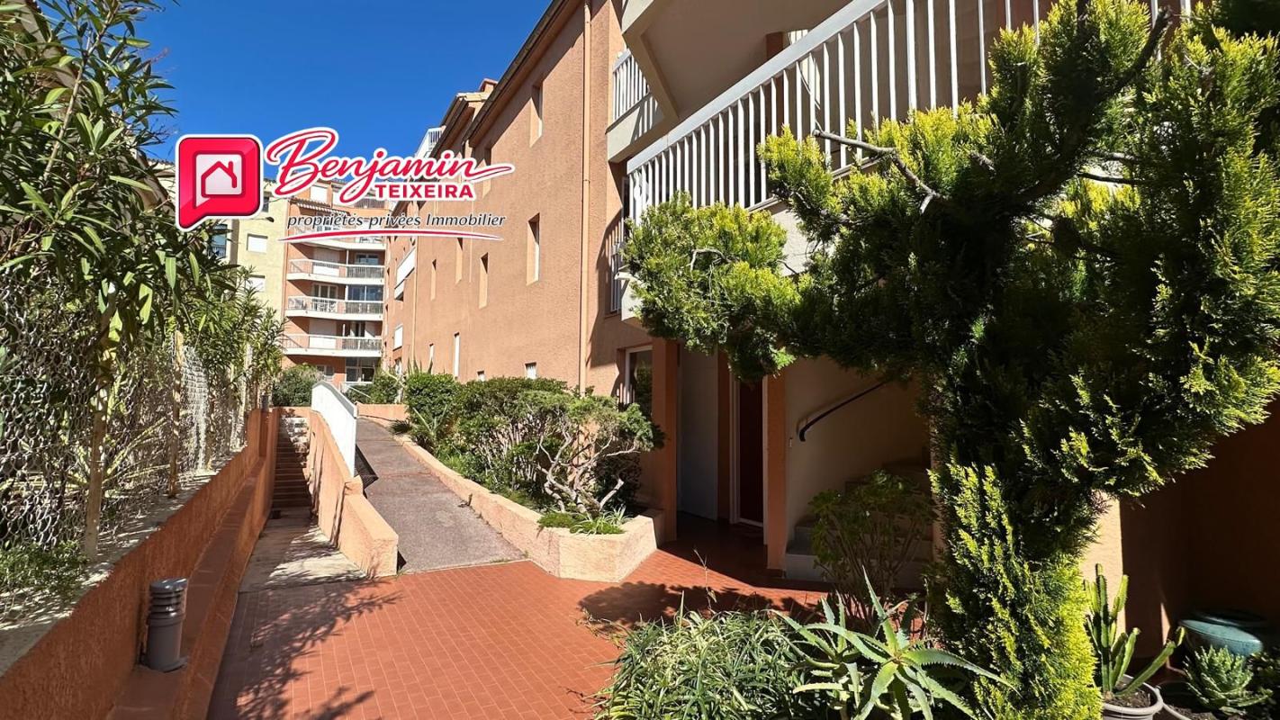 FREJUS Appartement Frejus 1 pièce(s) 27 .5m2 12