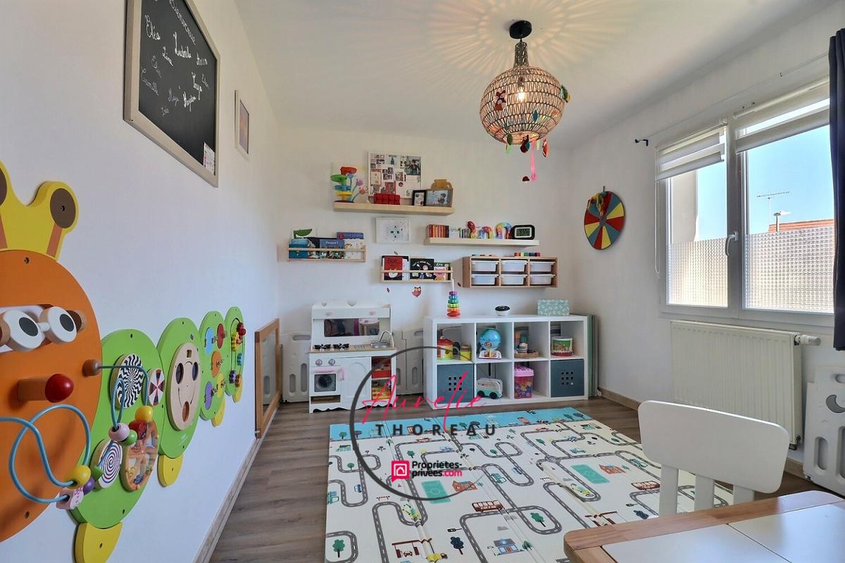 CHEVILLY Maison familiale, 4 chambres 10