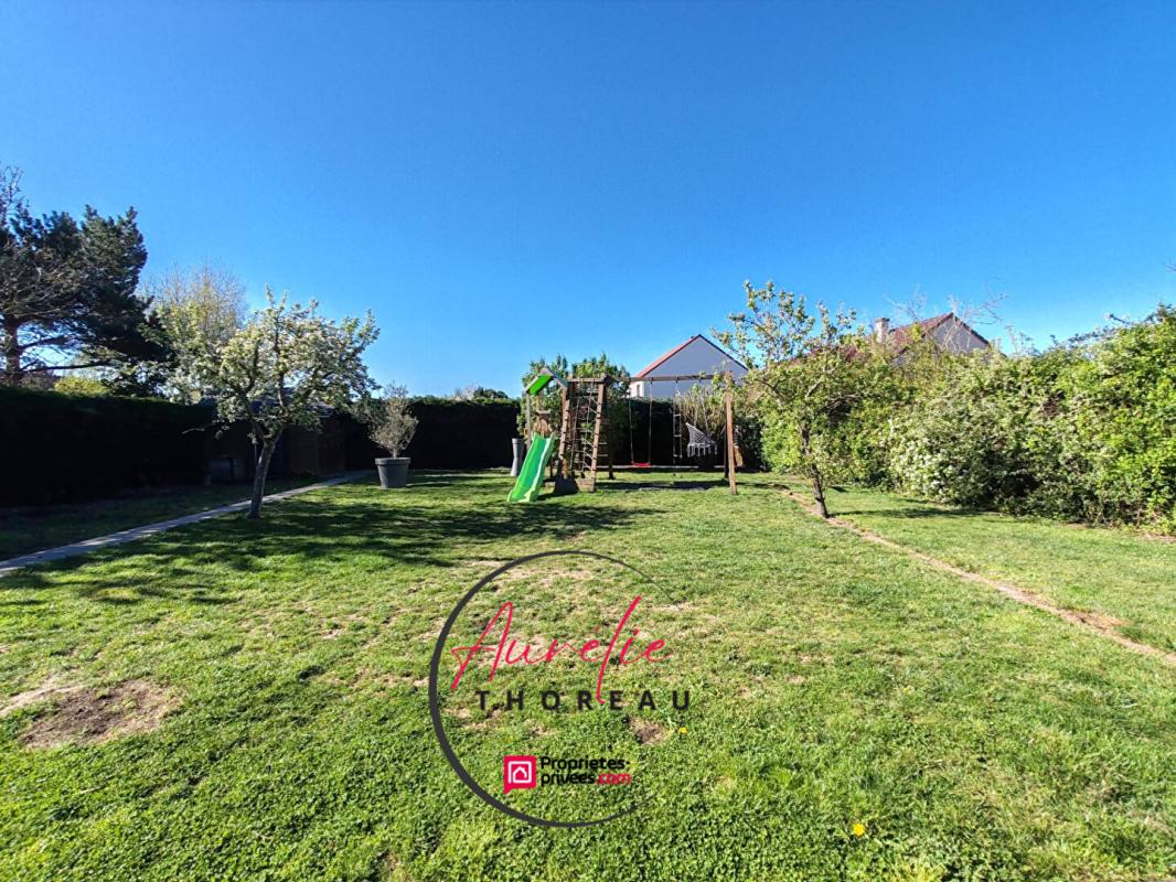 CHEVILLY Maison familiale, 4 chambres 2