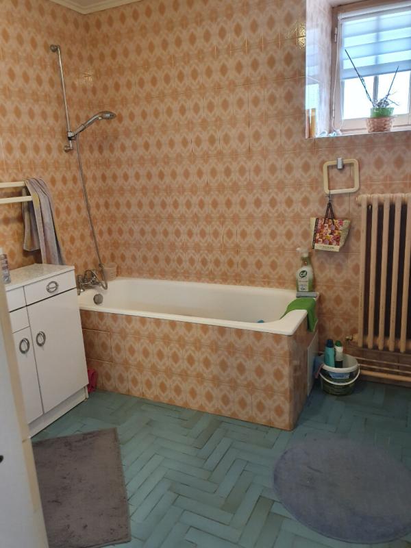 LUANT Corps de ferme Luant 7 pièce(s)  + granges + dépendances sur 2 ha 14