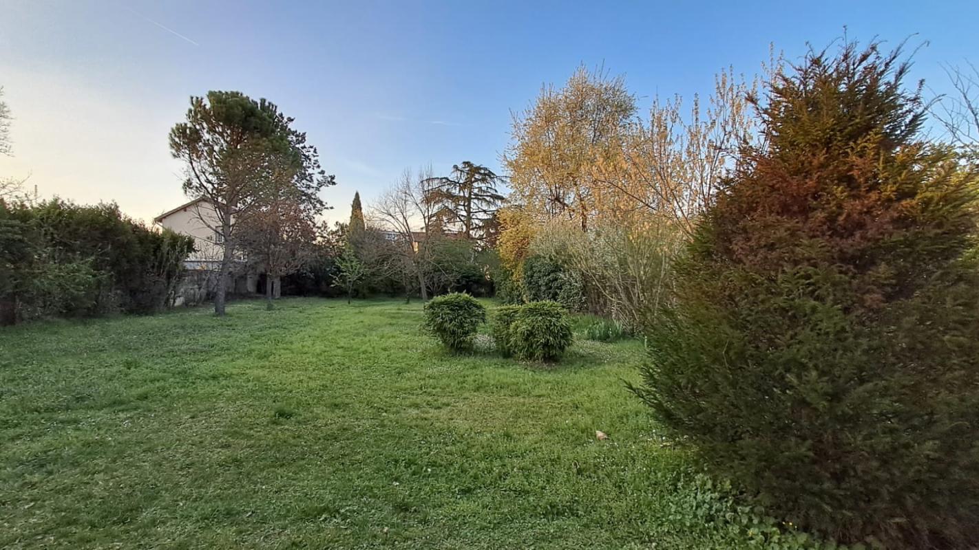 ROMANS-SUR-ISERE Grande Maison fort potentiel Multigenerationnel 16