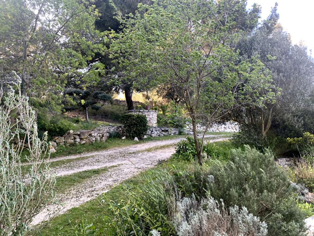 MARTIGUES Maison SAINT PIERRE LES MARTIGUES de 5 pièce(s) 88 m2, terrain 1500 m2 11