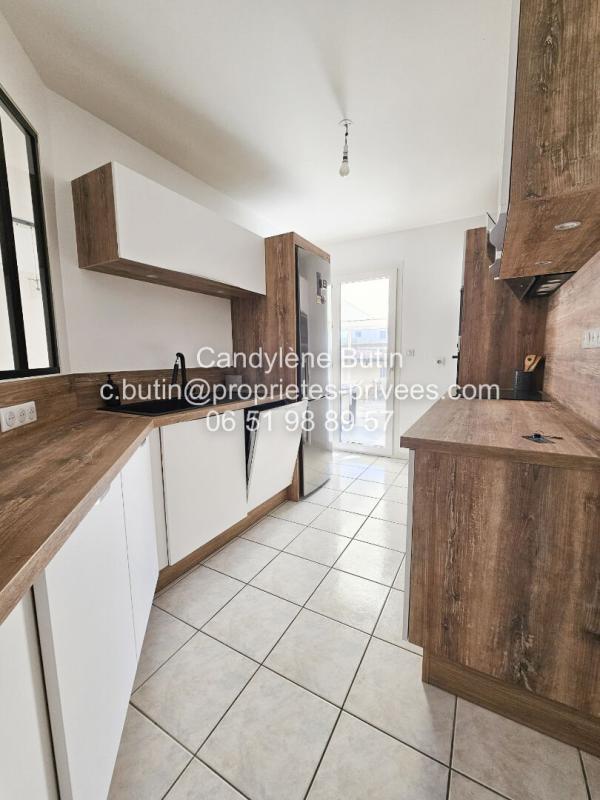 LESPIGNAN Villa  4 pièce(s) 107m2 Ave grand garage et piscine 14