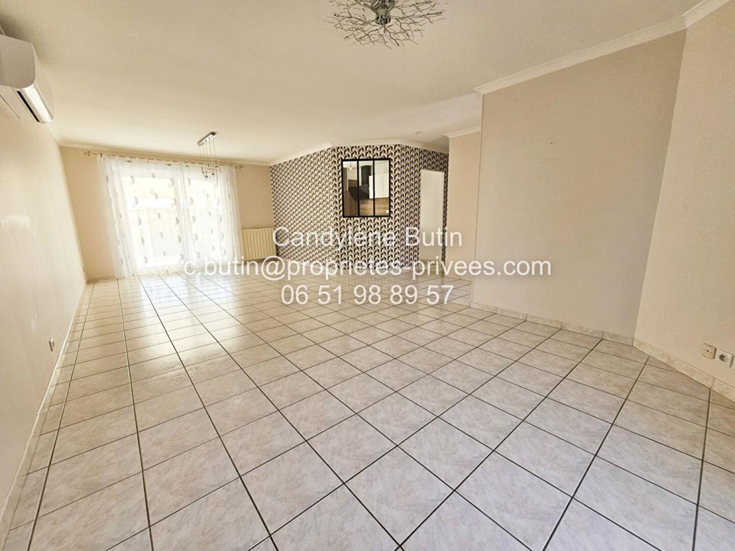 LESPIGNAN Villa  4 pièce(s) 107m2 Ave grand garage et piscine 6