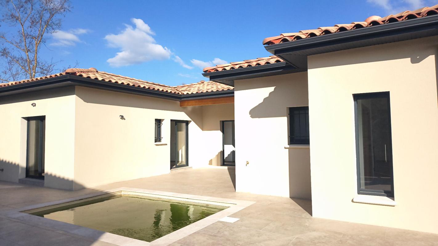 VALLON-PONT-D'ARC VILLA neuve 3 CH  avec piscine,Vallon Pont D Arc 4 pièce(s) 106.78 m2 trés belle prestation proche centre ville 6