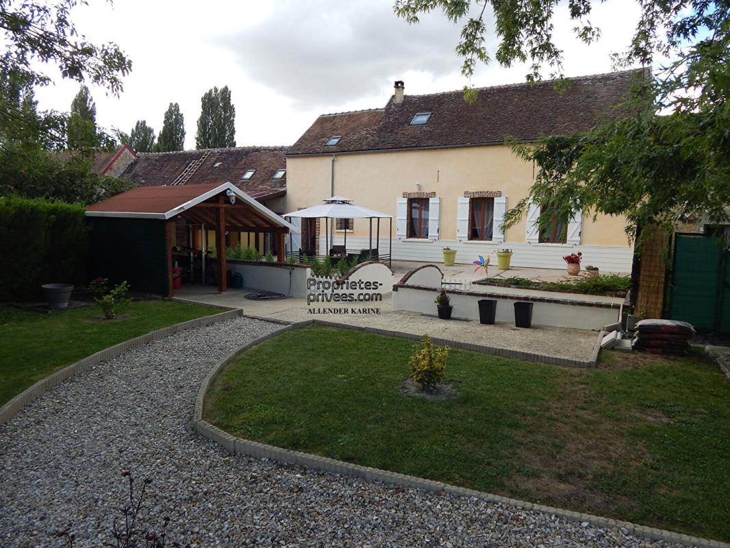 PONT-SUR-VANNE Maison Pont Sur Vanne 9 pièce(s) 260 m2 7