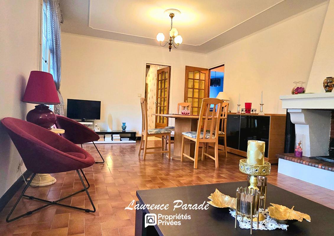 MONTPON-MENESTEROL Maison avec double garage et parc 5