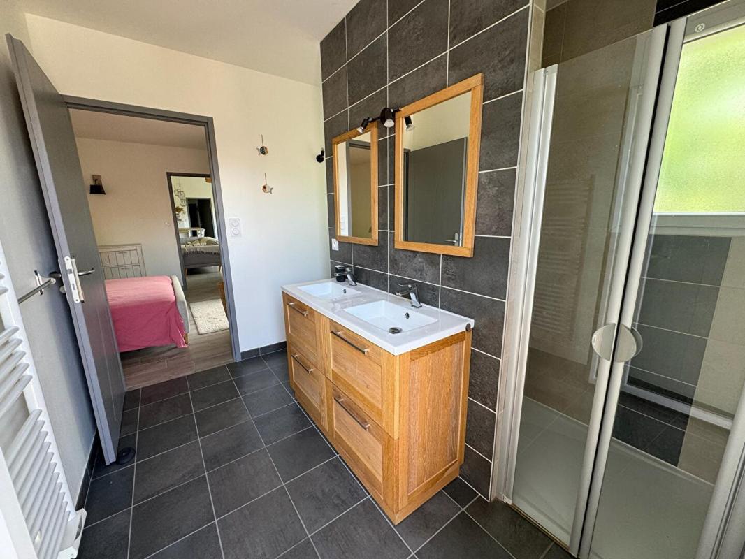 ARES Maison Ares 4 pièce(s) 112 m2 + cellier - garage et piscine 13