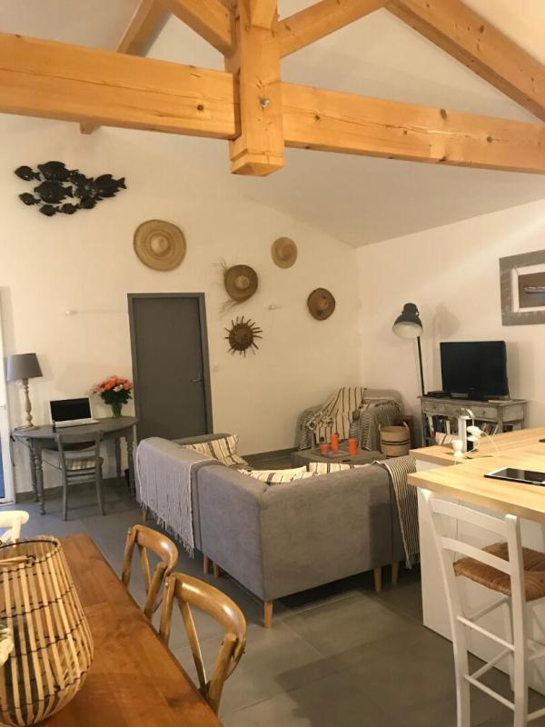 ARES Maison Ares 4 pièce(s) 112 m2 + cellier - garage et piscine 9