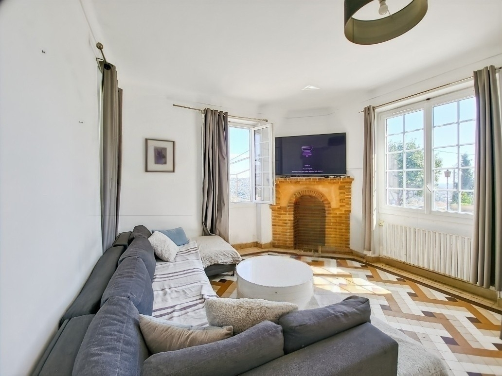 GATTIERES Maison Gattieres 6 pièce(s) 114 m2 3