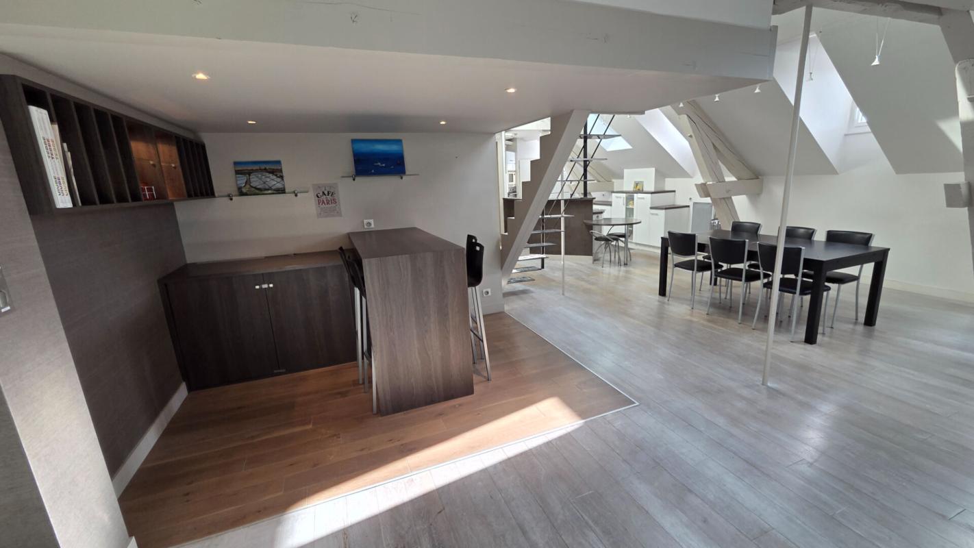 AIX-LES-BAINS Rare Aix les Bains Appartement 5 pièce(s) 8