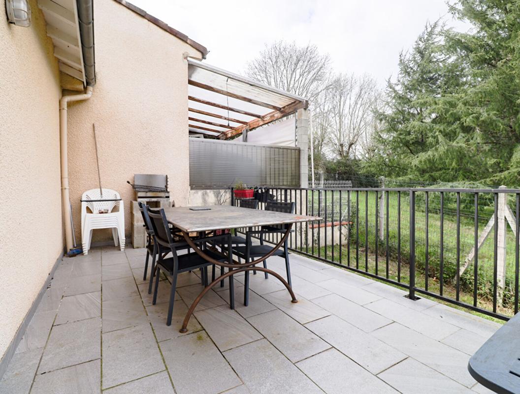 AIGUEFONDE Maison de plain-pied 76 m²  - 2 chambres - Jardin - Garage - Environnement calme 13