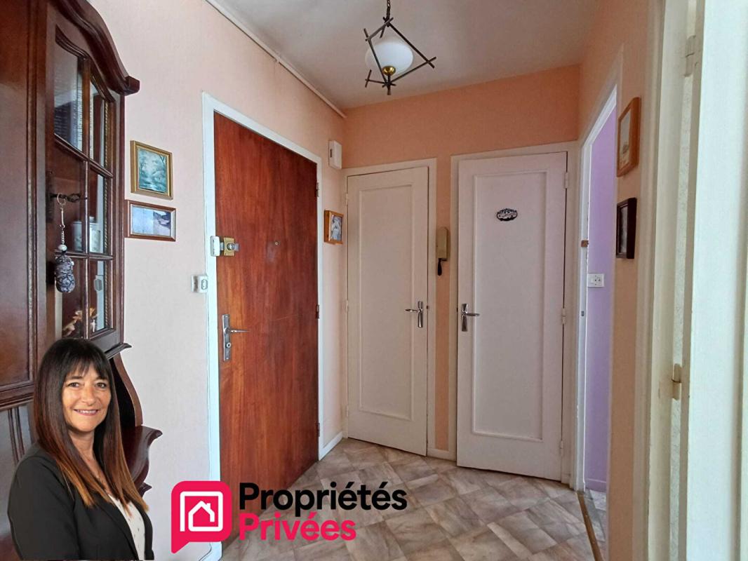 ROANNE Roanne centre T5 avec balcon, vue dégagée et garage 5