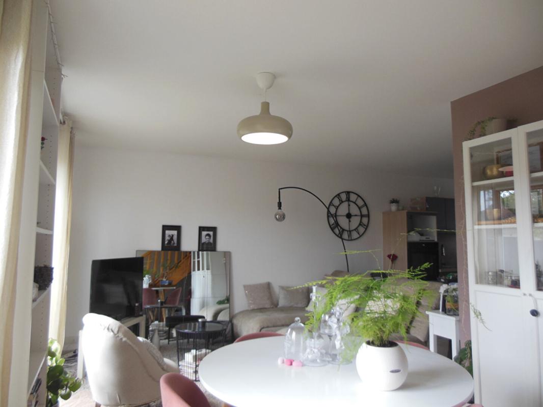 SAINT-GEORGES-DE-DIDONNE Maison 3 chambres avec jardin, garage et parking 8