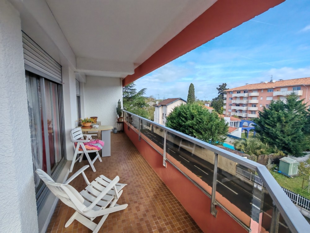 DAX Appartement T2 centre ville DAX 50 m2 1