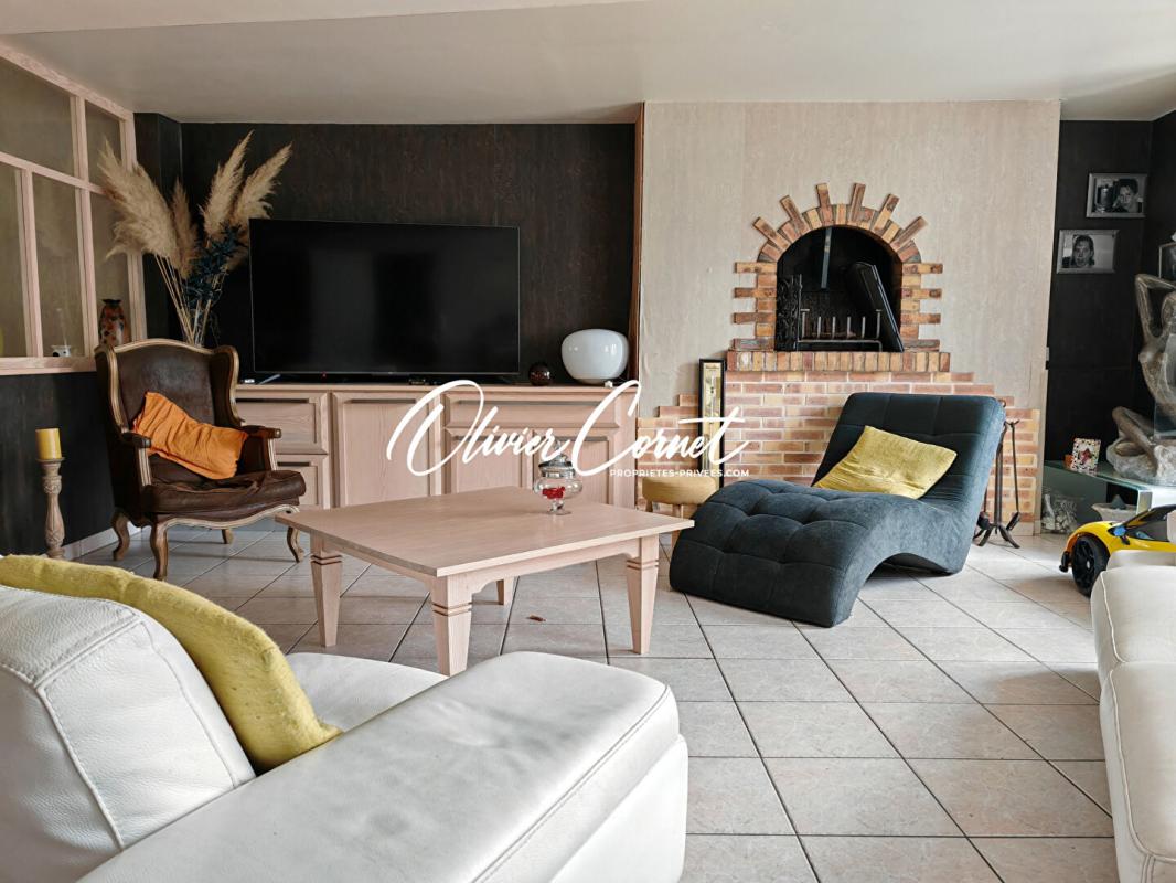 NOGENT-LE-ROTROU Maison Nogent Le Rotrou 6 pièces 209 m2 5